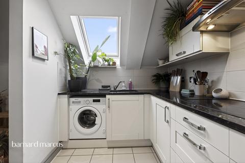 undefined, Pampisford Road, South Croydon