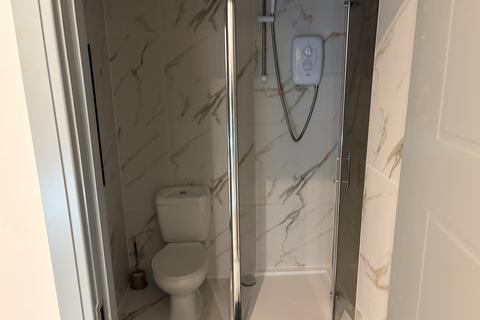 Studio to rent, Tufnell Park Road, Tufnell Park London N7