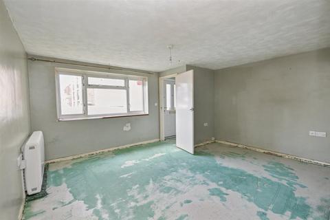 undefined, Dwelly Close, CHARD