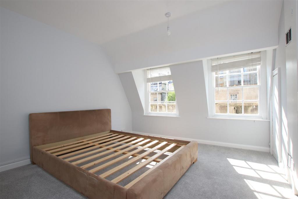 Bedroom one.JPG