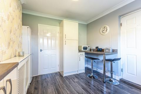 3 bedroom semi-detached house for sale, Warsop Road, Barnsley, S71