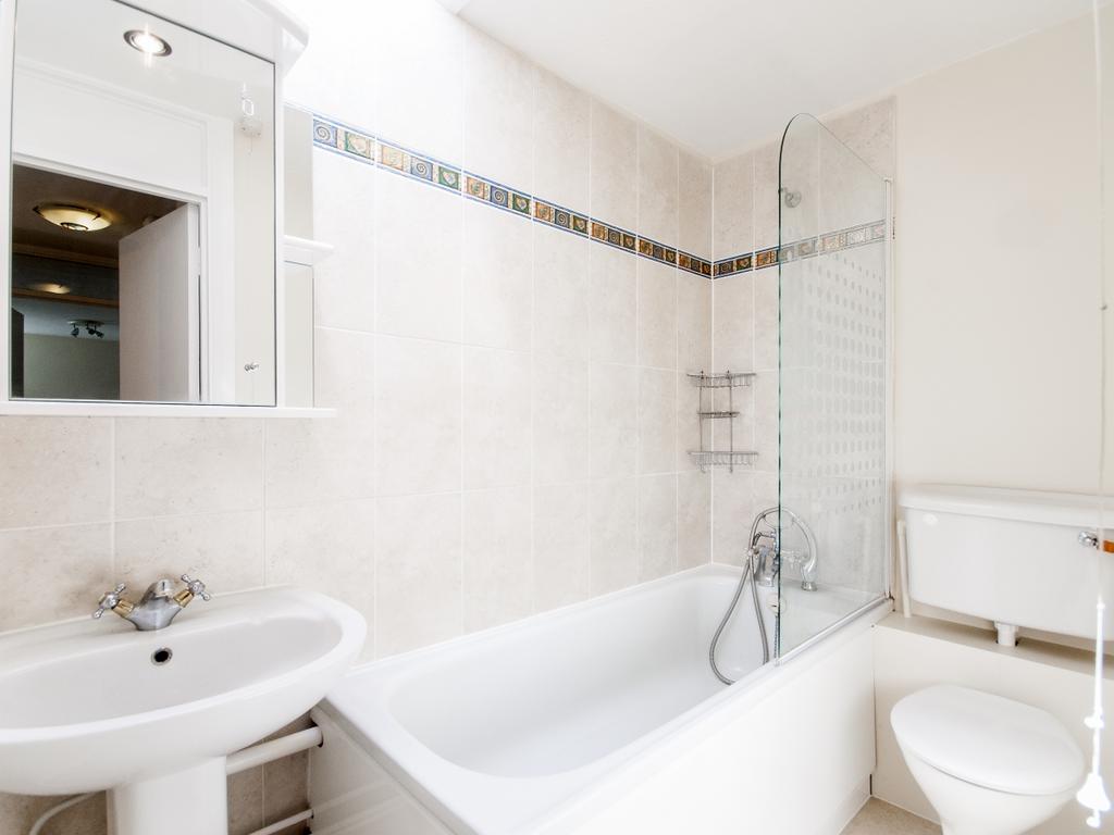 Bathroom2