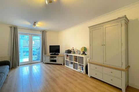 2 bedroom terraced house for sale, Finch Close, Faversham, ME13
