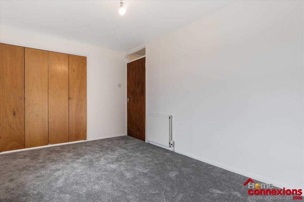 Bedroom One (2)