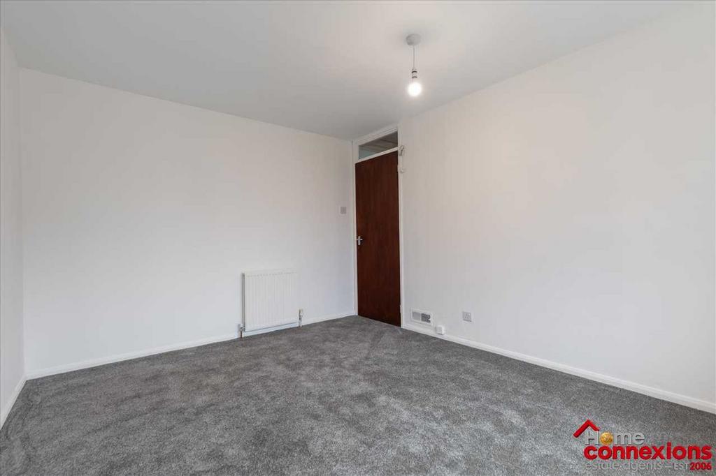 Bedroom Two (2)