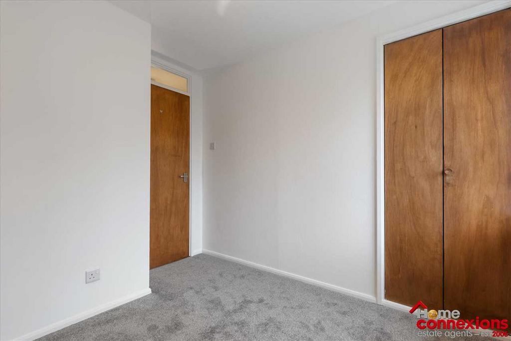 Bedroom Three (2)