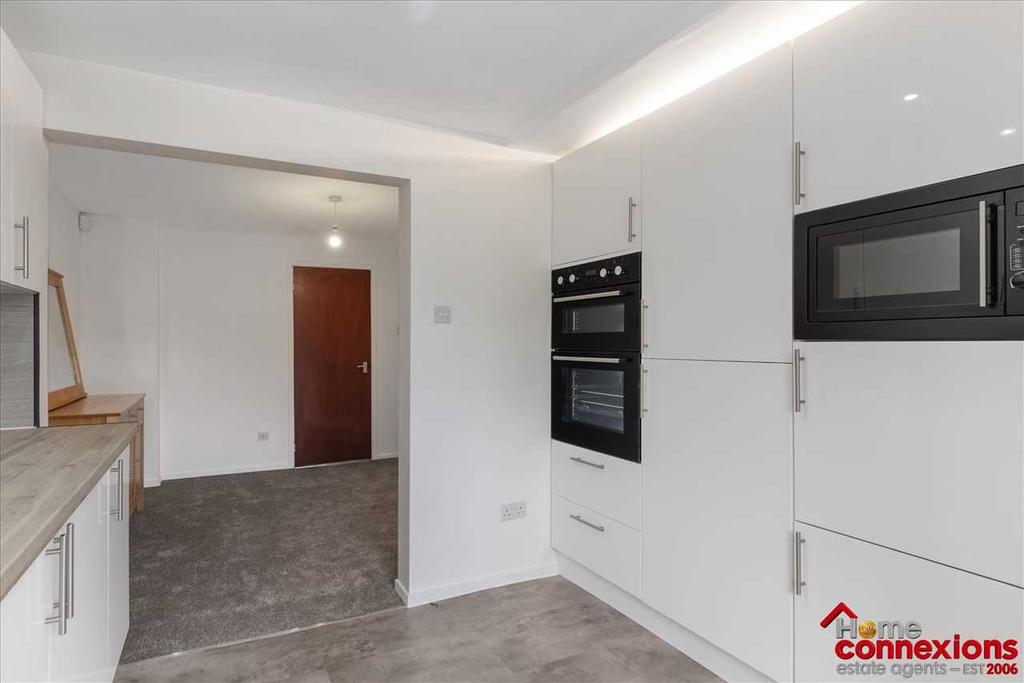 Kitchen (2)