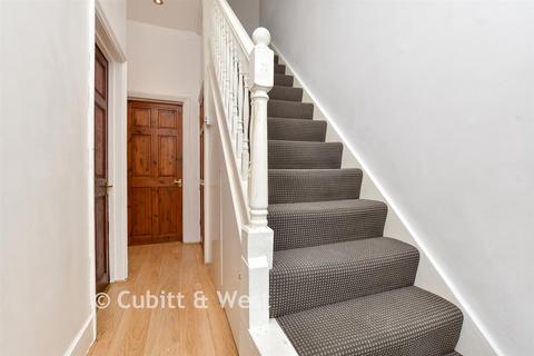 undefined, Kynaston Road, Croydon CR7