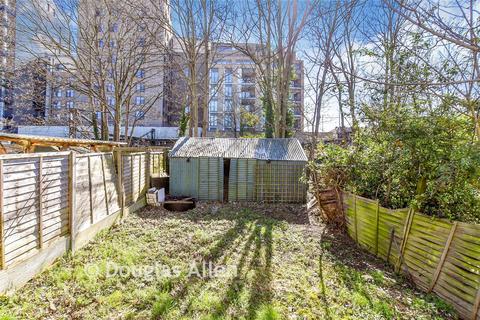 3 bedroom terraced house for sale, Lombard Avenue, Ilford, Essex