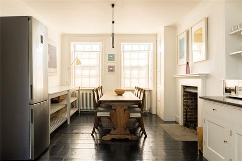 4 bedroom terraced house to rent, Cheyne Walk, London SW10