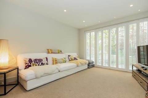 4 bedroom semi-detached house for sale, Henley Court, 3 Hernes Crescent Oxford OX2