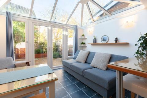 4 bedroom terraced house for sale, Don Bosco Close Oxford OX4