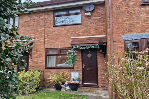 2 bedroom detached house to rent, Mortfield Gardens, BOLTON, BL1
