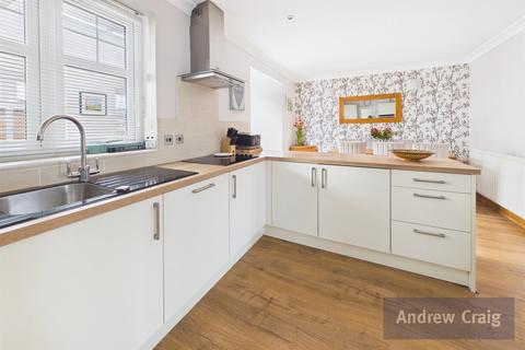 3 bedroom semi-detached house for sale, North Drive, Cleadon