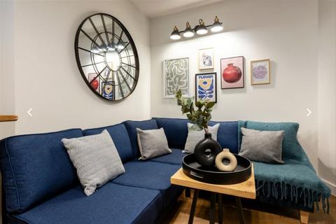 undefined, Grosvenor Road, Twickenham TW1