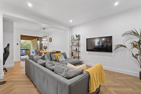 undefined, Dykes Court, Darvel, KA17
