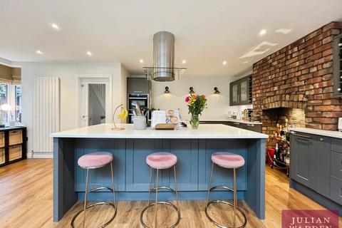 4 bedroom semi-detached house for sale, Westholme Road, Didsbury, Manchester, M20