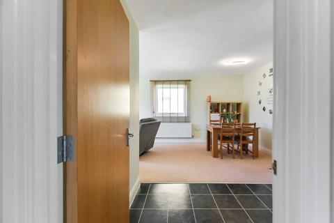 2 bedroom apartment for sale, at Stilton Close, Aylesbury HP19