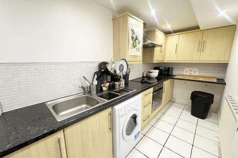 undefined, LEEDS LS6