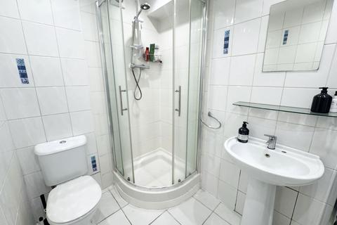 undefined, LEEDS LS6