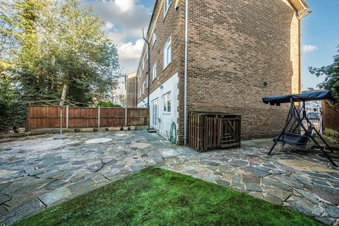 undefined, Reynard Close, Bromley, Kent, BR1