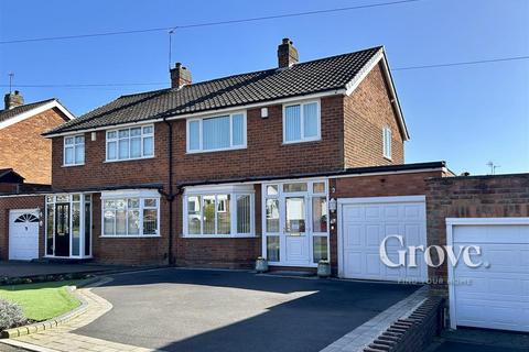 3 bedroom semi-detached house for sale, Whittingham Road, Halesowen