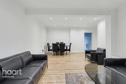 4 bedroom semi-detached house for sale, Windsor Road, Harrow