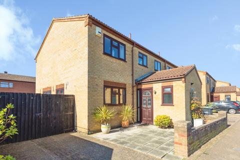 Medusa Way, Sandy, Bedfordshire, SG19