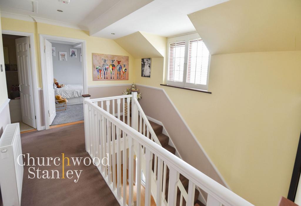 Galleried landing