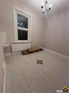 undefined, Hare Street, London, SE18