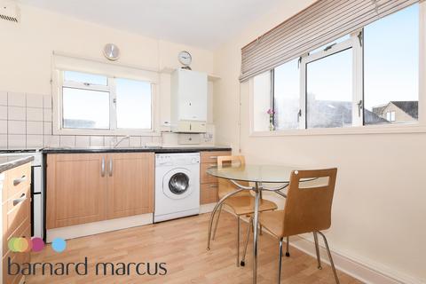 2 bedroom apartment to rent, Wayside, East Sheen, London