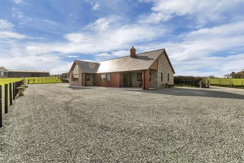 undefined, Maesmawr, Welshpool