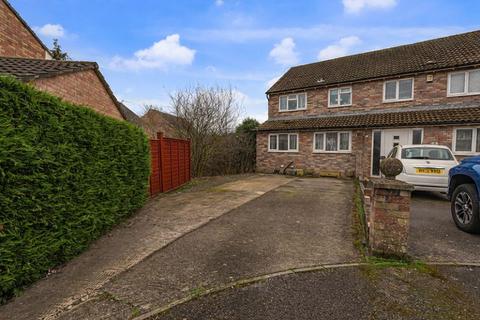 3 bedroom semi-detached house for sale, Laurel Close, Undy, NP26