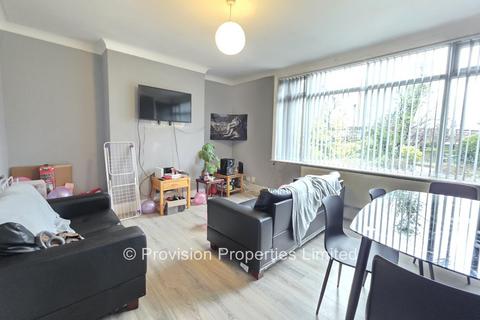 undefined, Headingley Crescent, Headingley LS6