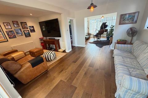 undefined, Chalk Hill, Southampton SO18