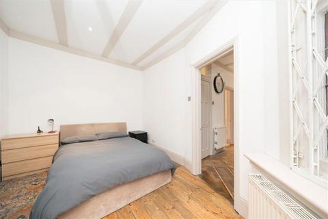 2 bedroom flat for sale, Teignmouth Road, London NW2