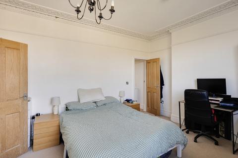 1 bedroom flat to rent, Flat  (Hall Floor Flat), Belmont Road, BS6