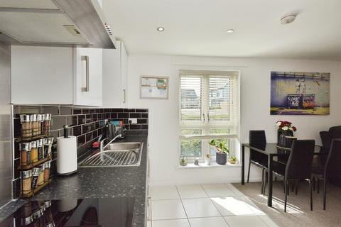 2 bedroom flat for sale, Nelore Close, Whitehouse, Milton Keynes