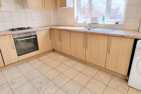 undefined, Kenton Road, Harrow HA3