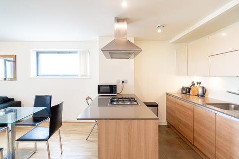 undefined, Crowder Street, Aldgate East E1