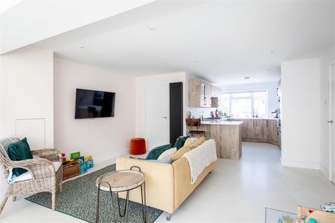 4 bedroom terraced house for sale, Hanbury Lane, Haywards Heath