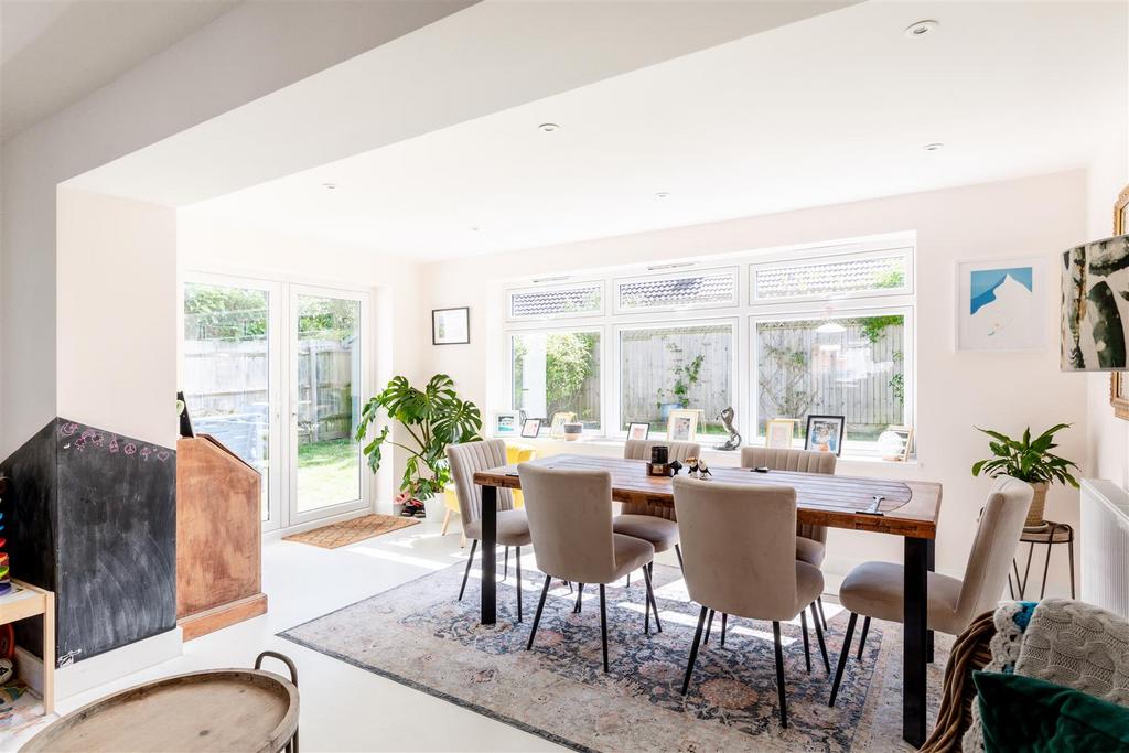 4 Hanbury Lane-15.jpg