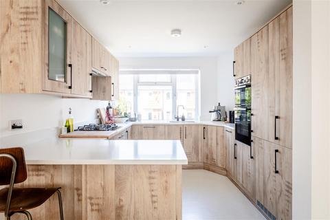4 bedroom terraced house for sale, Hanbury Lane, Haywards Heath