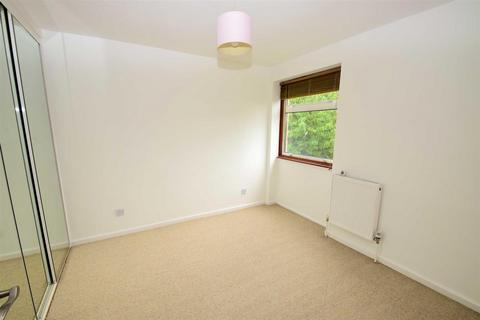 undefined, Framlingham Drive, Caversham, Reading