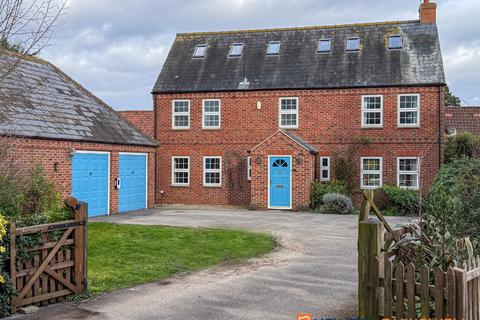 5 bedroom detached house for sale, Bells Court, 1 LN5
