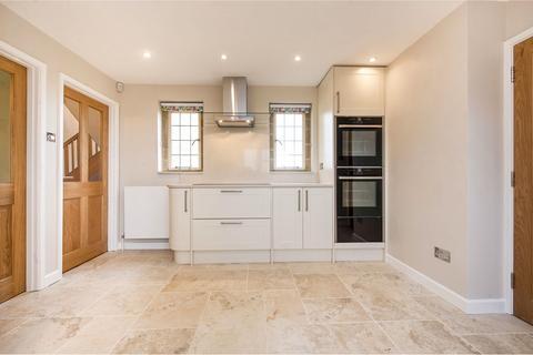 undefined, Gretton Fields, Cheltenham, GL54