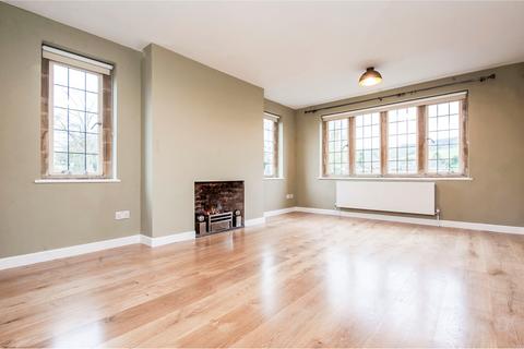 undefined, Gretton Fields, Cheltenham, GL54