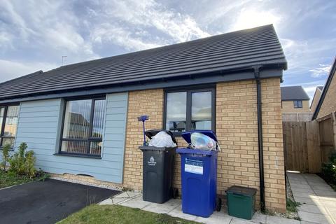 2 bedroom bungalow to rent, Granby Road, Doncaster, DN12