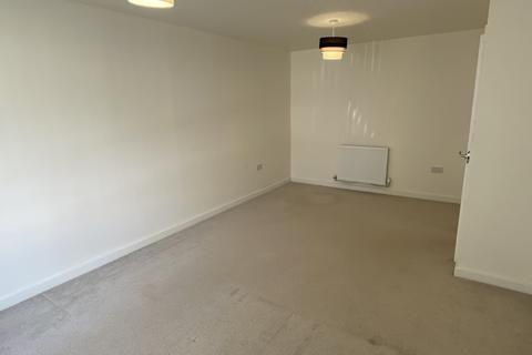 2 bedroom bungalow to rent, Granby Road, Doncaster, DN12