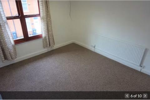 3 bedroom terraced house to rent, Muriel Road, Leicester, LE3